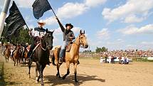 Před zaplněnou Rodeo arénou předvedli ti nejlepší jezdci z celé republiky. Samotné závody byly rozděleny do dvou jezdeckých a dvou dobytkářských rodeo disciplín.