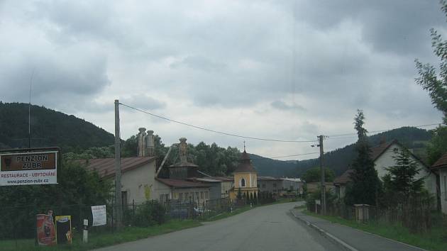 Ujčov