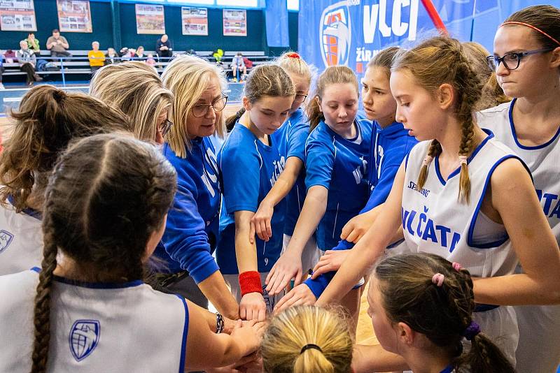Basketbalový oddíl ve Žďáře nad Sázavou se může pochlubit tím, že získal statut Sportovního střediska mládeže pro dívčí složku klubu.