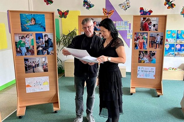 Škola ve Žďáru nad Sázavou propojuje děti z běžných i speciálních tříd