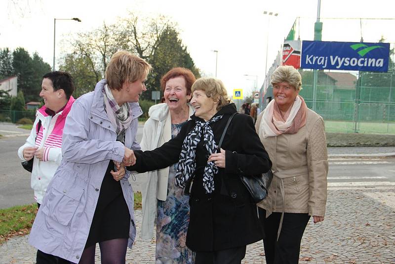 Sraz novoměstských rodáků a spolužáků-padesátníků.