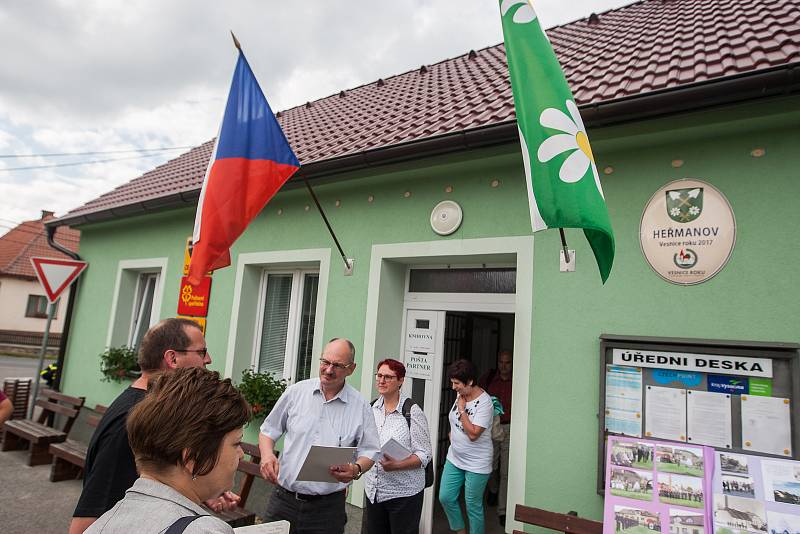 Obec Heřmanov je jednou z dvaadvaceti vesnic z devíti států, které se utkají o Evropskou cenu obnovy vesnice.