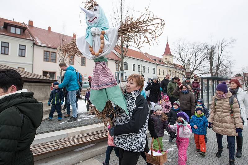 Vynášení Morany, loučení se zimou a vítání jara ve Velké Bíteši.