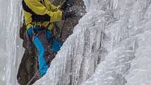 Lezení po ledu je pro horolezce dokonalou průpravou pro skalní lezení, proto si je žádný zanícený lezec nenechá ujít. 