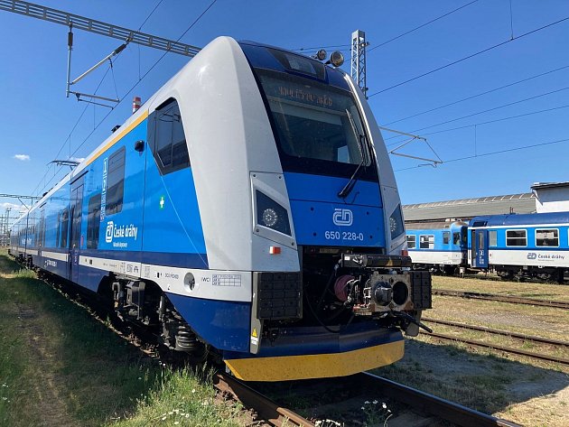 Moderní vlaky pro Vysočinu: dorazil třetí RegioPanter, další budou o prázdninách