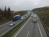 Dálnice D1 u Velkého Meziříčí.