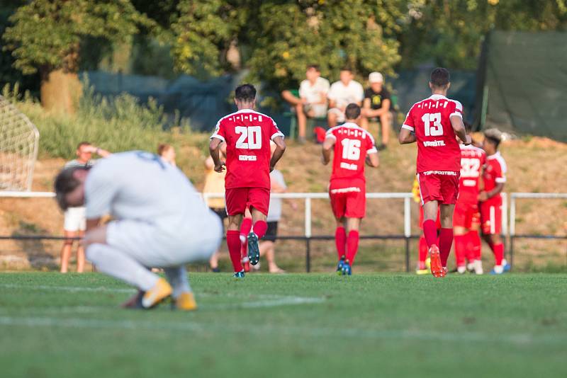 Fotbalové utkání mezi FC Žďas Žďár nad Sázavou a FC Zbrojovkou Brno.