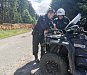 FOTO: Policisté si v lesích na Žďársku počíhali na motorkáře