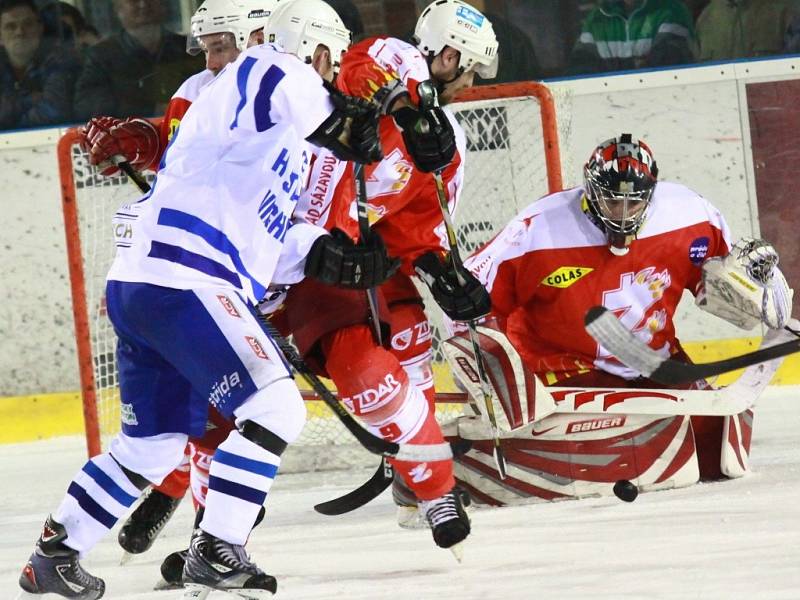 Hokejisté Žďáru vyhráli třetí zápas s Vrchlabím 4:1 a hladce 3:0 na zápasy postoupili do semifinále play-off.