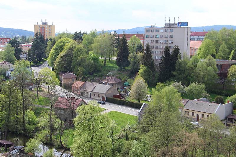 Počtvrté bude v sobotu 2. září veřejnosti zpřístupněna věž žďárského farního kostela sv. Prokopa. Jedná se o poslední prohlídku v letošním roce.