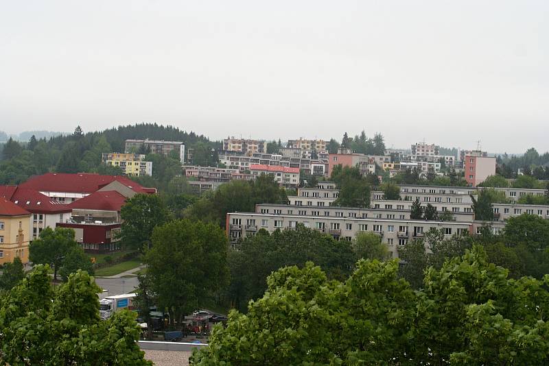 Věž kostela sv. Prokopa nabízí unikátní výhled.