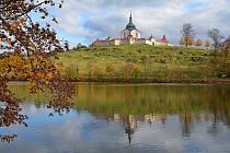Podzim do barev zahalil i památku UNESCO ve Žďáře nad Sázavou.