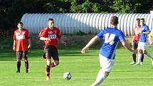 Vítězem letošního ročníku Krajského poháru Vysočiny se stali fotbalisté Nové Vsi (v modrých dresech). Sapeli Polnou ve středu zdolali 3:0.