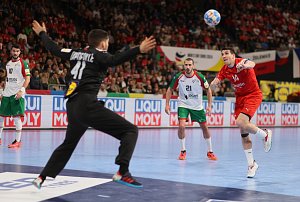 Křídelník Jakub Štěrba (v červeném) zaznamenal během utkání české reprezentace na EURO 2024 v Mnichově proti Portugalsku čtyři branky. Porážce tím však zabránit nedokázal.