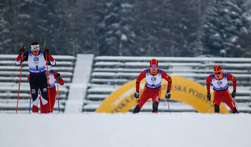 Luděk Šeller z Dukly Liberec a Sandra Schützová ze Ski Jilemnice získali na mistrovství republiky v běhu na lyžích v Novém Městě na Moravě tituly ve sprintu volnou technikou.