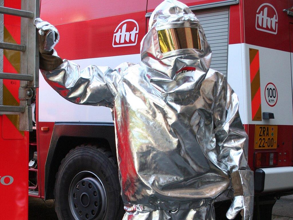 Zlato není v hasičském obleku pro parádu - Žďárský deník