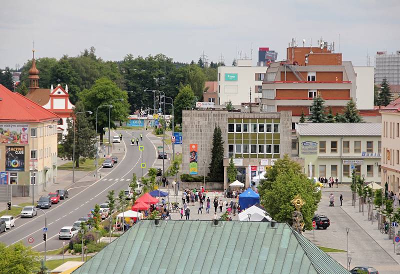 Výhled z věže kostela svatého Prokopa ve Žďáře nad Sázavou