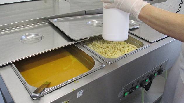 Hygienici na Vysočině: Jídla v restauracích i jídelnách jsou extrémně přesolená