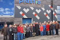Společnost Plastia v současné době zaměstnává 88 zaměstnanců a vyváží produkty do 42 zemí světa. Výrobní závod se nachází v Novém Veselí. 