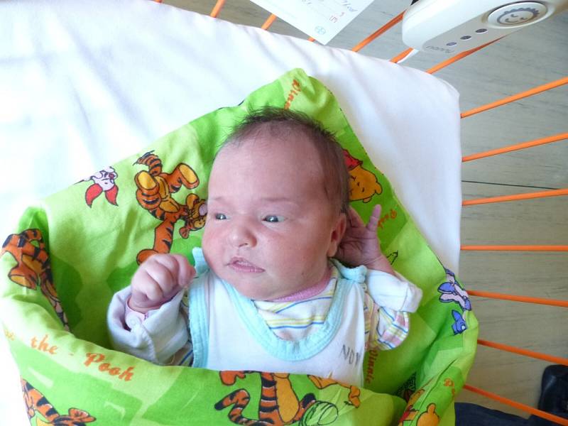 Emma Víchová, Žďár nad Sázavou, 13.10. 2014, 3520 g, 51 cm