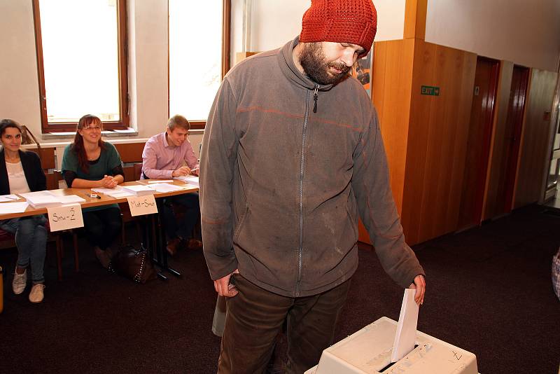 Referendum ve Velkém Meziříčí má své vlastní volební místnosti.