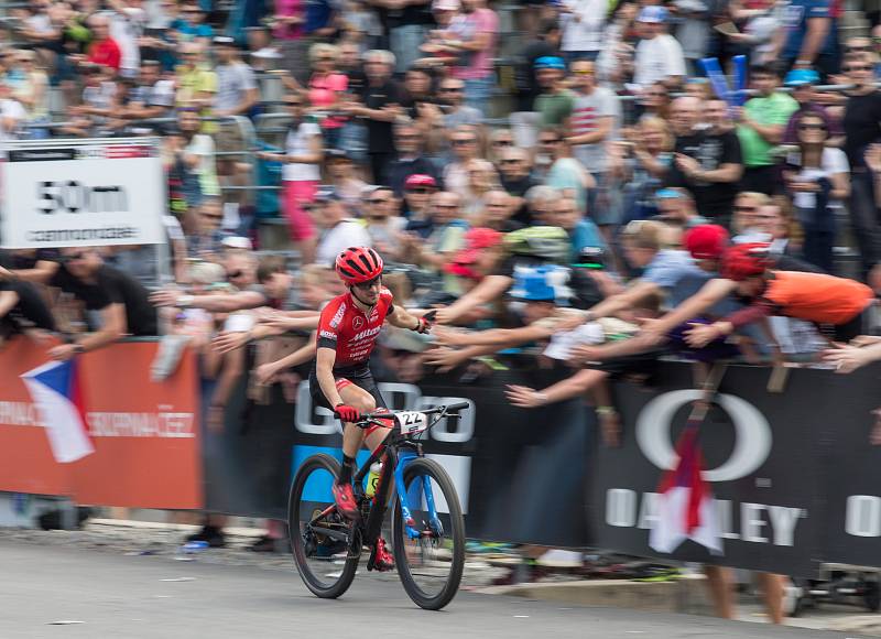 Jan Škarnitzl v závodu SP v cross country horských kol v Novém Městě na Moravě v kategorii mužů Elite.