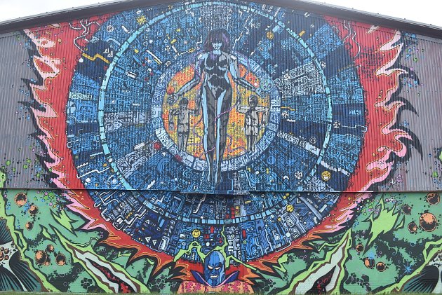 Pouliční umělci ozdobili Žďár. Podívejte se na obří malby na zdech