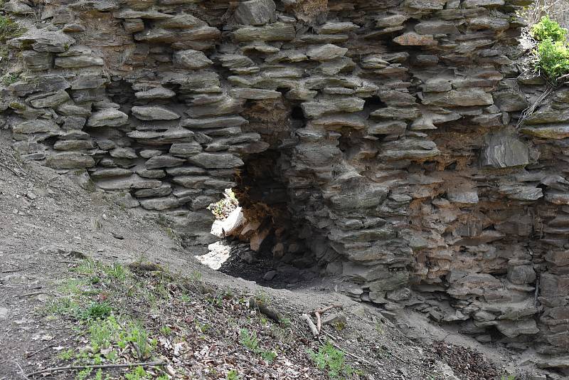 Nádherná příroda, vyhlídková místa a skvělá kuchyně. Na to lákali Šťastní z Víru turisty ze široka daleka. Upravovali cesty a vydávali pohlednice.