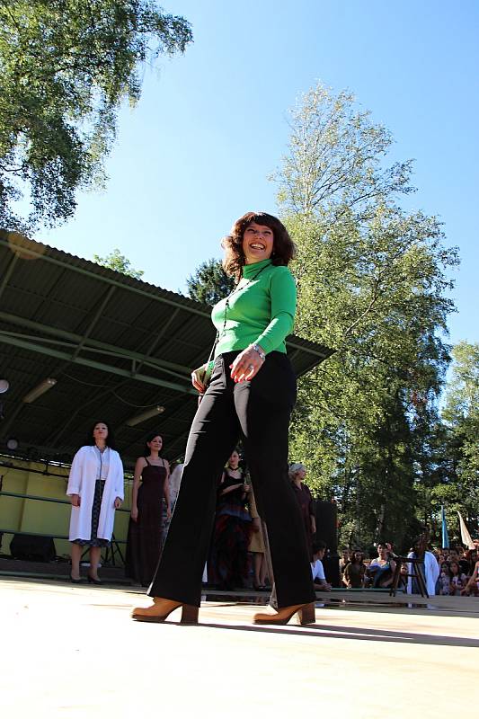 Při tradičním Retrodnu se ve Svratce bavili už podeváté. Foto: Deník/Lenka Mašová