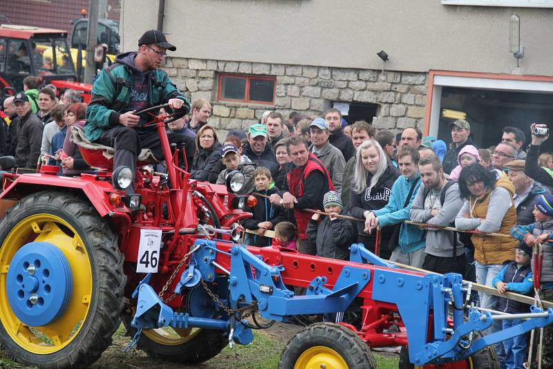 Bohuňovská traktoriáda