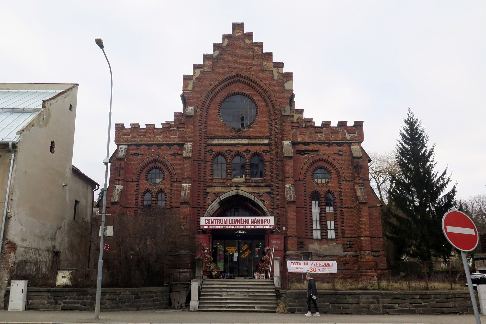 Synagogu převezme město, zastupitelé Velkého Meziříčí rozhodli o  svatostánku - Žďárský deník