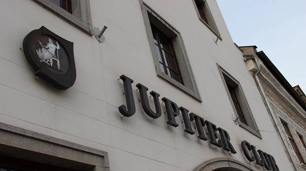 Jupiter Club ve Velkém Meziříčí vydával týdeník Velkomeziříčsko.