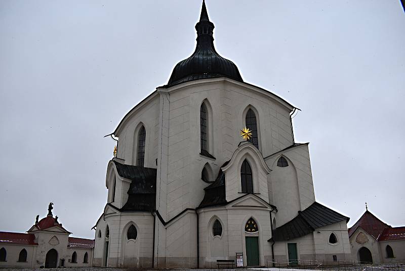 Kde byl Ulrych pohřben není známo. Mohlo to být i na Zelené hoře.