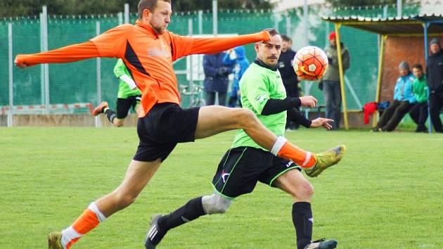 Na černou šňůru osmi porážek poslední Dolní Rožínka devátou nenavlékla. V Bobrové remizovala 1:1. Foto: David Mahel