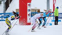 Luděk Šeller z Dukly Liberec a Sandra Schützová ze Ski Jilemnice získali na mistrovství republiky v běhu na lyžích v Novém Městě na Moravě tituly ve sprintu volnou technikou.