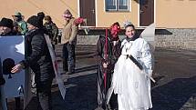 Masopustní průvod prošel v sobotu 4. února Kundraticemi na Žďársku.