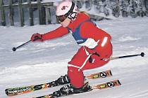 Anita Benešová (na snímku) potvrdila na Harusově kopci roli jedné z favoritek obřího slalomu, který byl do programu dvanáctiboje zařazen vůbec poprvé v historii. Soupeřky s ní musí počítat i v boji o celkový triumf. 