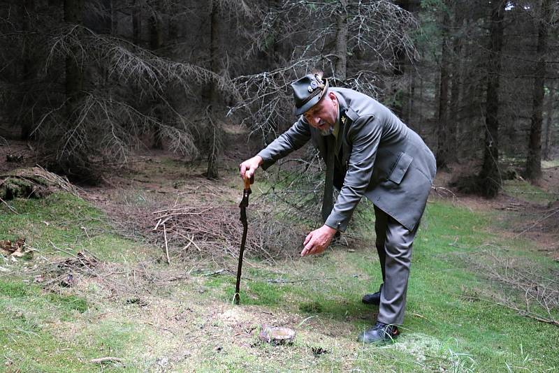 Pavel Mrkos byl nejen hajným, ale také vynikajícím mysliveckým kynologem. Se svými psy vyhrál spoustu cen.