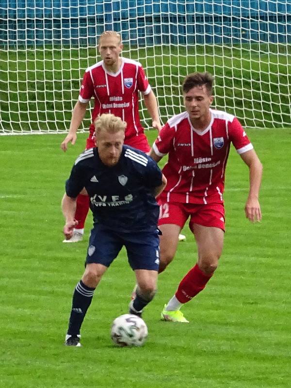 V utkání pátého kola letošního ročníku MSFL doma podlehli fotbalisté Nového Města (v modrém) Dolnímu Benešovu 0:1.