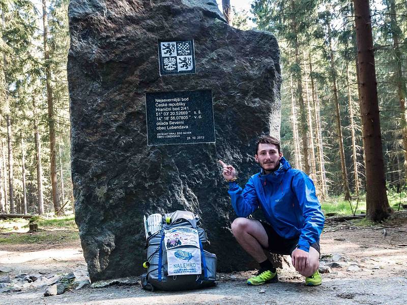 Václav Malinský má za sebou další charitativní pěší cestu, tentokrát po hranicích bývalého Československa.