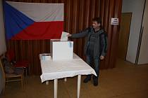 Nového prezidenta přišli v Rosičce volit všichni obyvatelé. 