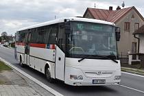 Od zrušených pošt bude k hlavní pobočce ve Žďáře jezdit více autobusů
