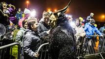 Pochod krampusů ve Žďáře nad Sázavou.