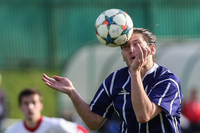 Zápas fotbalové Divize D mezi SK Bystřice n. P. a FSC Staré Říše.