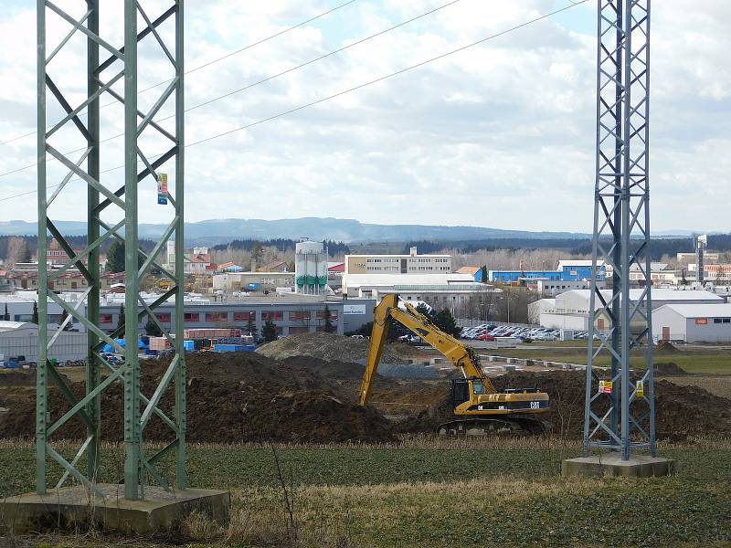 Průmyslová zóna Jamská II bude pro investory připravena na podzim.