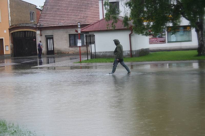 Povodeň ve Vestci a Křinci