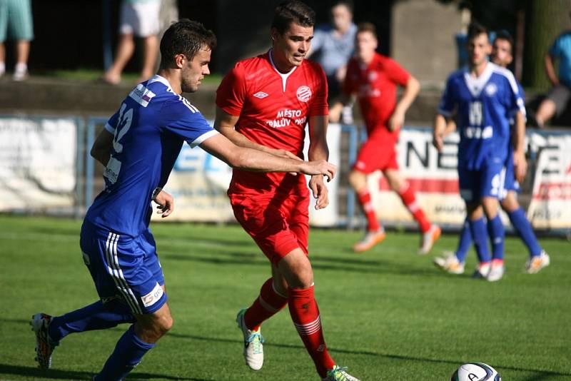 Z fotbalového utkání MOL Cupu Kolín - Králův Dvůr (0:1)