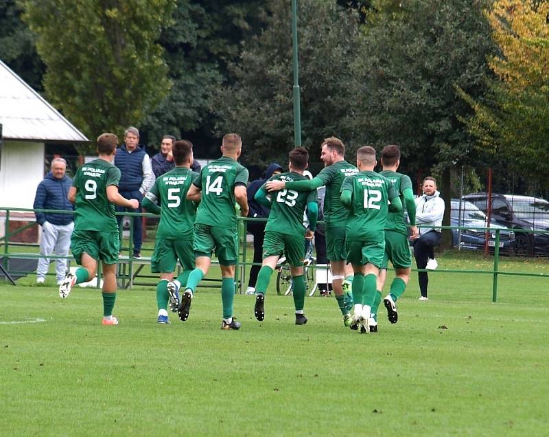 Z fotbalového utkání I.A třídy Polaban Nymburk - Bohemia Poděbrady (3:1)