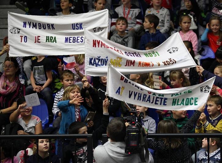 Při basketbalovém utkání Kooperativa NBL v Nymburce byl vytvořen nový rekord – nejnižší věkový průměr diváků na jednom zápase nejvyšší české basketbalové soutěže.