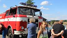 Sokolečská lávka v režii místních sokolů a dobrovolných hasičů přinesla báječnou zábavu.